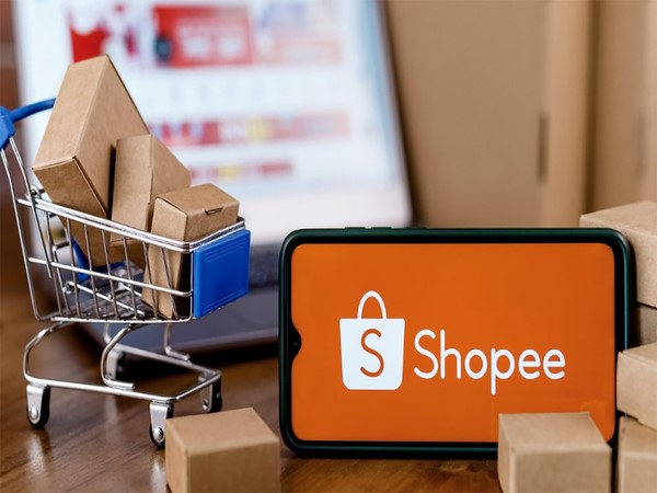 Bán lại tài khoản cũng là một cánh kiếm tiền với Shopee