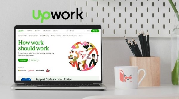 Làm Freelancer trên Fiverr, Upwork